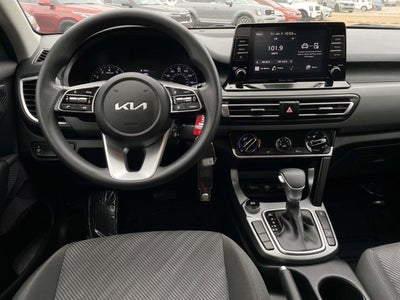2023 Kia Seltos LX