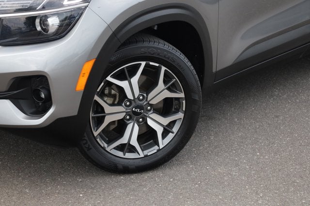 2023 Kia Seltos EX
