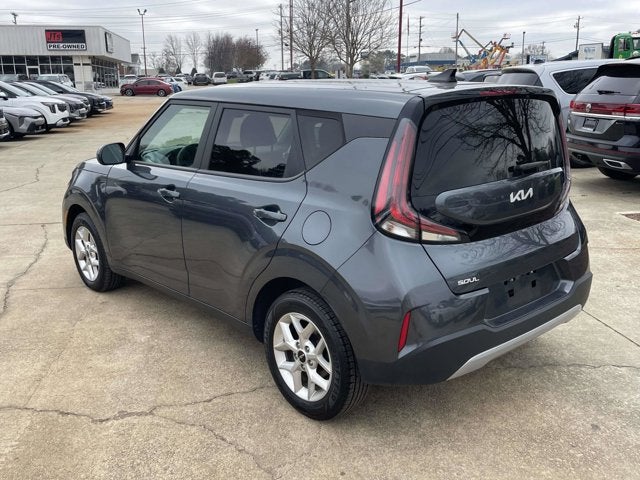 2024 Kia Soul LX