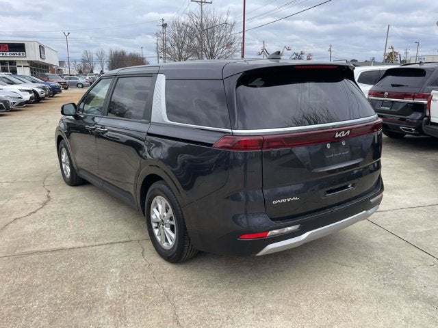 2024 Kia Carnival LX