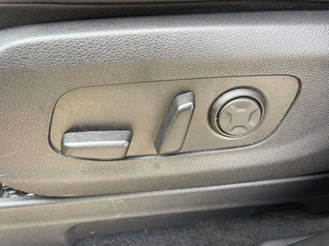 2023 Kia Carnival SX