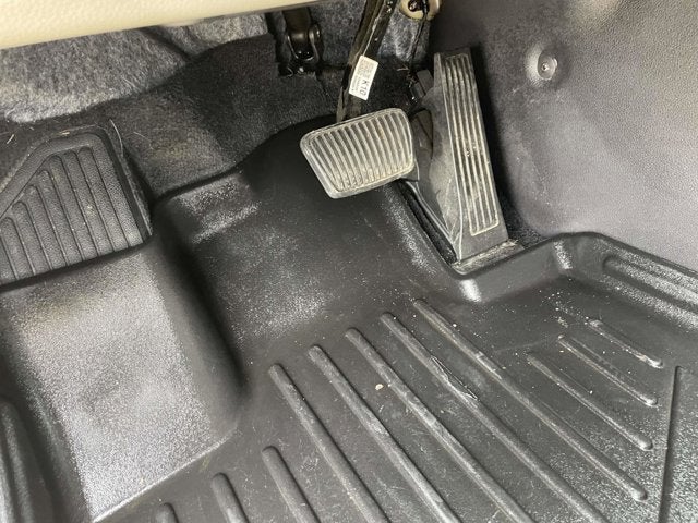 2023 Kia Carnival SX