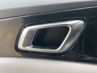 2023 Kia Carnival SX