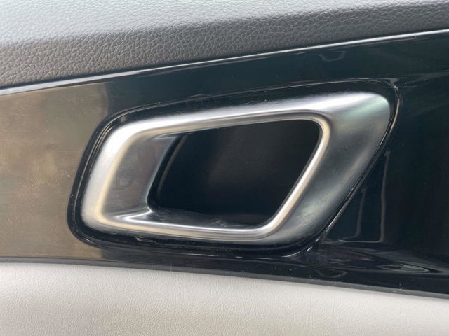 2023 Kia Carnival SX