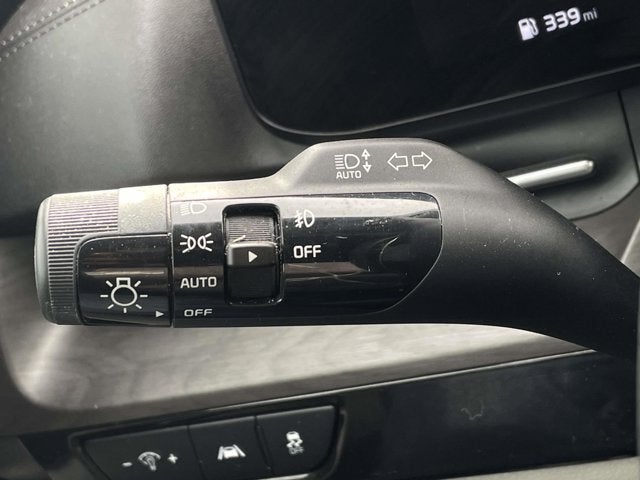 2023 Kia Carnival SX