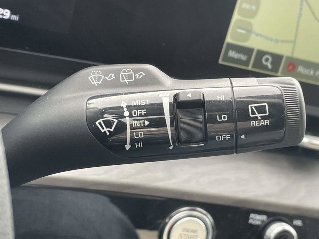 2023 Kia Carnival SX