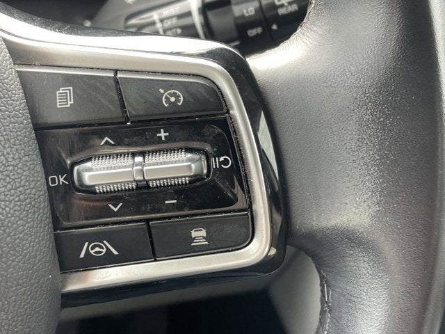 2023 Kia Carnival SX