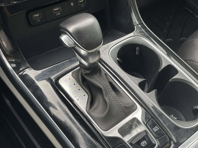 2023 Kia Carnival SX