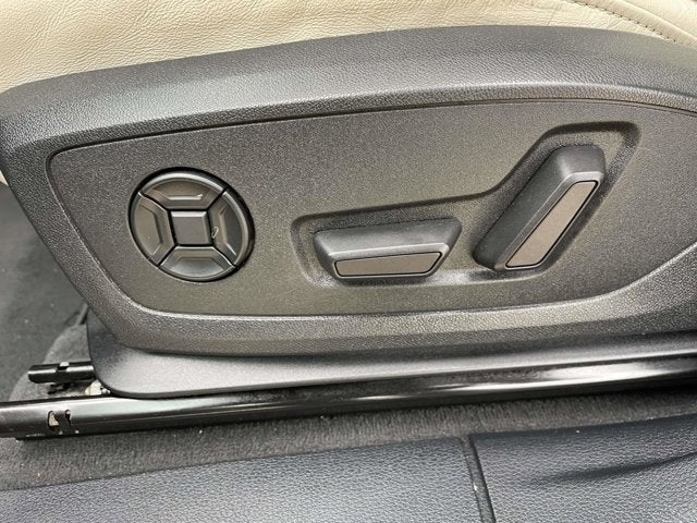 2023 Audi Q3 S line Premium