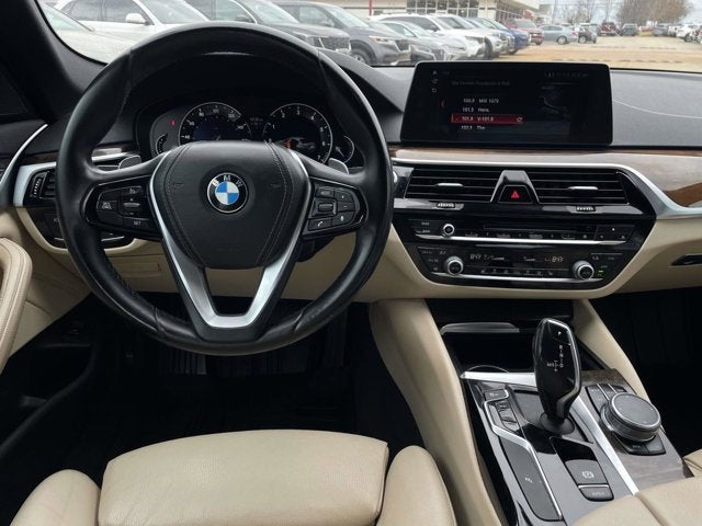 2018 BMW 5 Series 540i