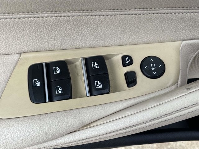 2018 BMW 5 Series 540i