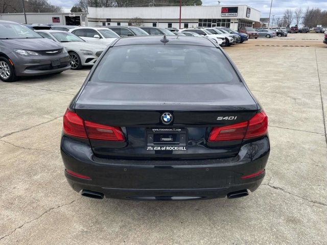 2018 BMW 5 Series 540i