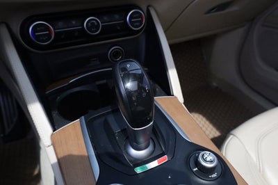 2019 Alfa Romeo Stelvio Ti Lusso