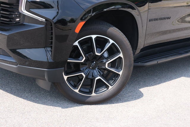 2024 Chevrolet Suburban RST