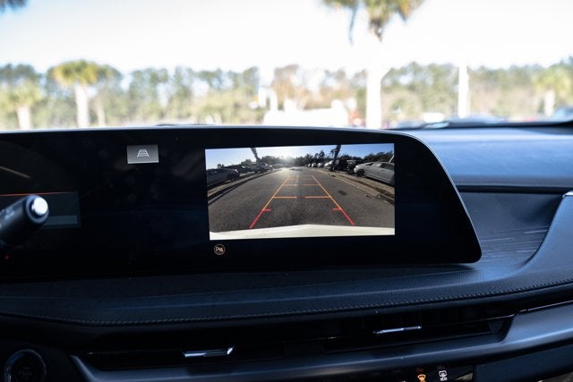 2024 Cadillac XT4 AWD Premium Luxury