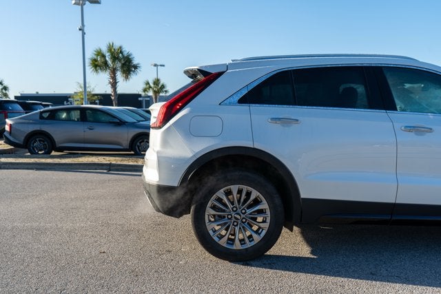 2024 Cadillac XT4 AWD Premium Luxury
