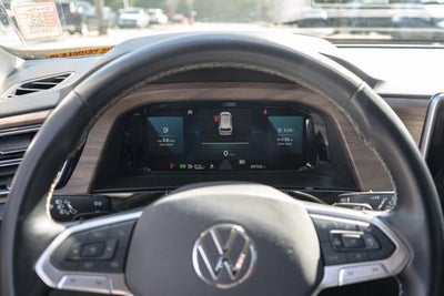 2025 Volkswagen Atlas 2.0T SE w/Technology