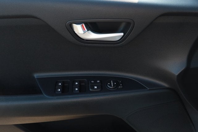 2022 Kia Rio S