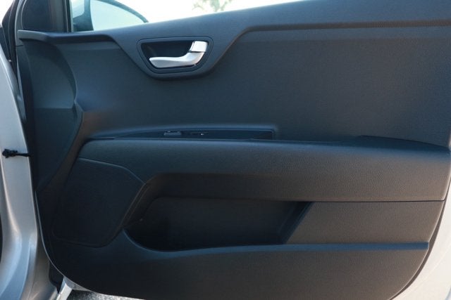 2022 Kia Rio S