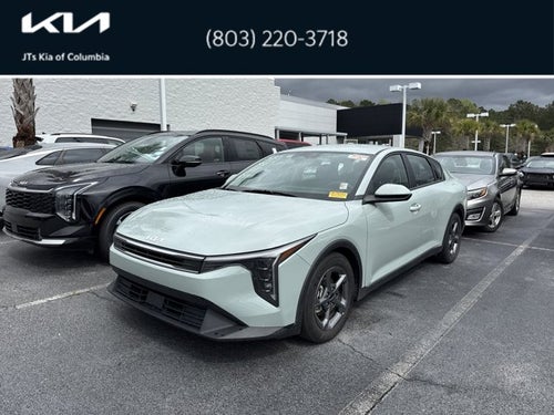 2025 Kia K4 LXS