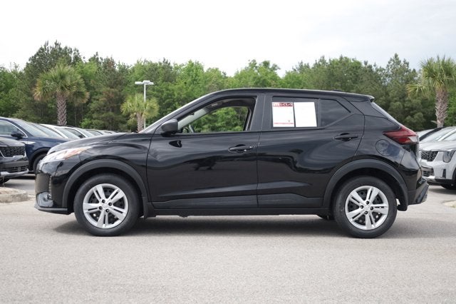 2024 Nissan Kicks S