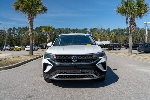 2024 Volkswagen Taos SE