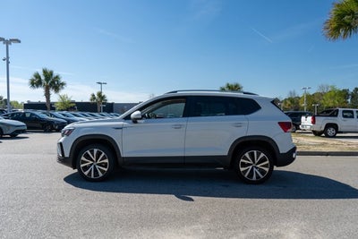 2024 Volkswagen Taos SE