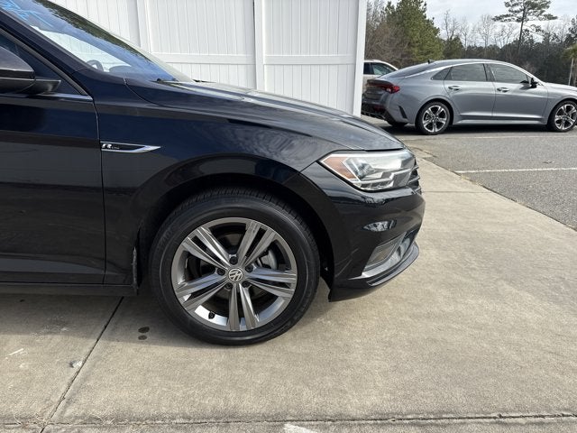 2019 Volkswagen Jetta R-Line