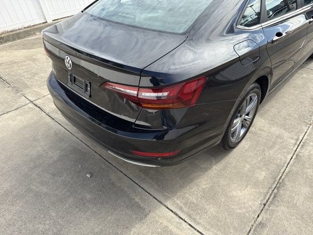 2019 Volkswagen Jetta R-Line