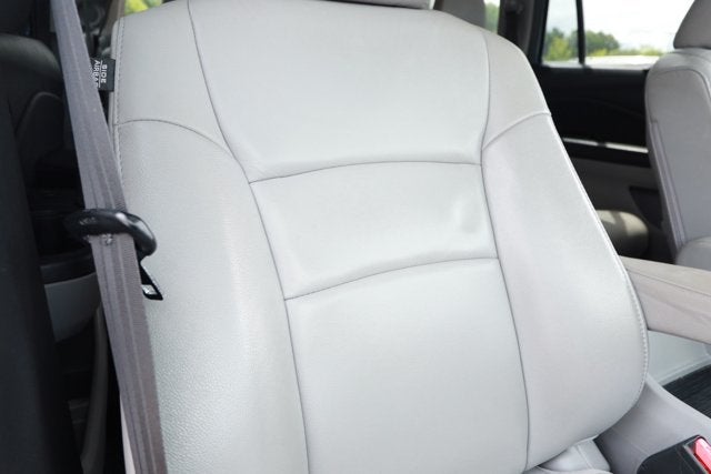 2019 Honda Pilot Touring 8-Passenger