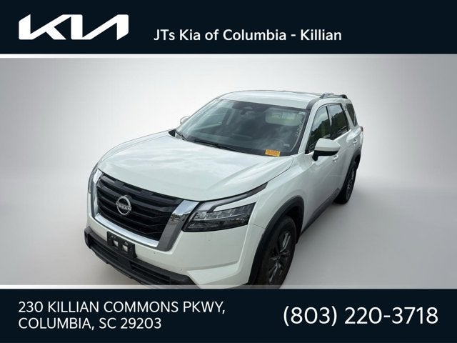 2024 Nissan Pathfinder SV