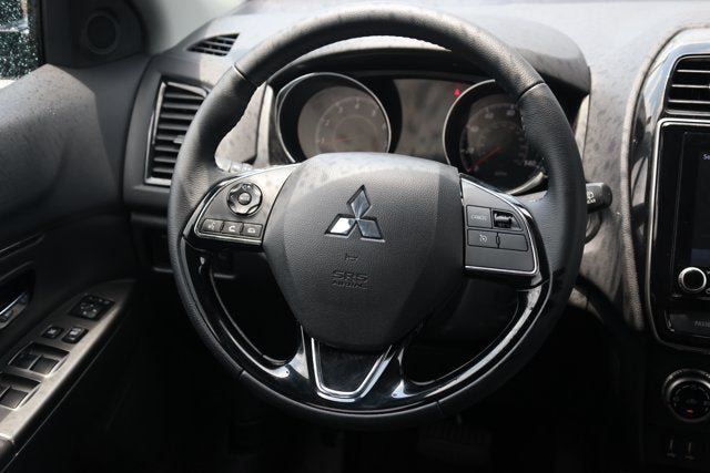 2025 Mitsubishi Outlander Sport SE