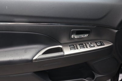 2025 Mitsubishi Outlander Sport SE