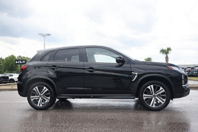 2025 Mitsubishi Outlander Sport SE