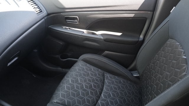 2024 Mitsubishi Outlander Sport ES