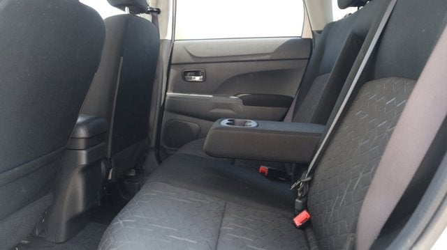 2024 Mitsubishi Outlander Sport ES