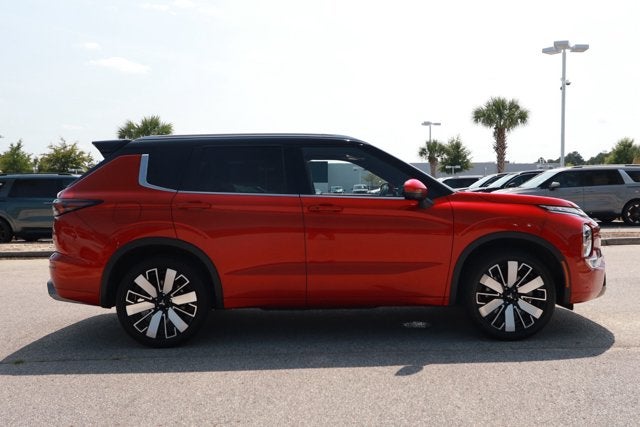 2025 Mitsubishi Outlander SEL