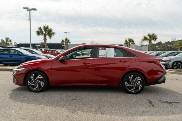 2025 Hyundai Elantra Limited