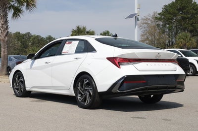 2024 Hyundai Elantra Limited