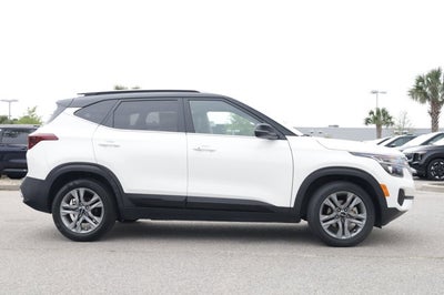 2023 Kia Seltos S