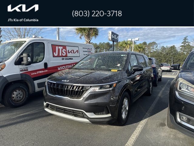 2023 Kia Carnival LX