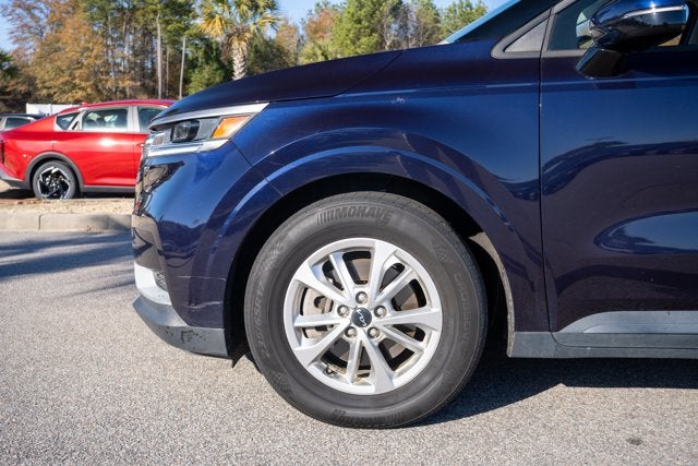 2023 Kia Carnival LX