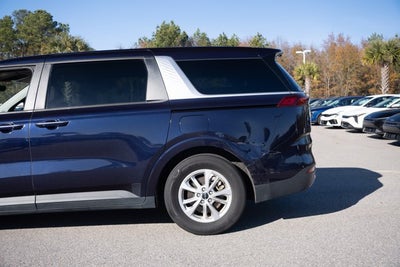 2023 Kia Carnival LX