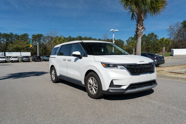 2024 Kia Carnival LX