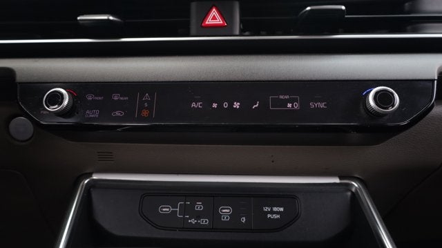 2025 Kia Carnival EX