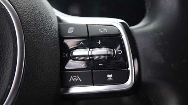 2025 Kia Carnival EX