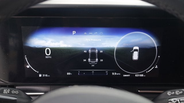 2024 Kia Carnival SX