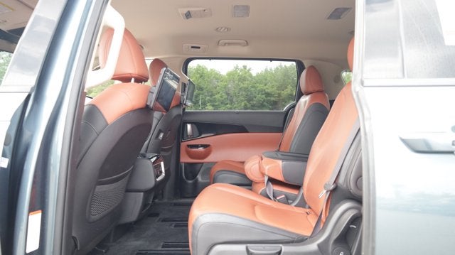 2024 Kia Carnival SX