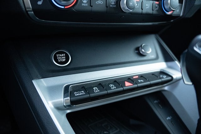 2024 Audi Q3 S line Premium