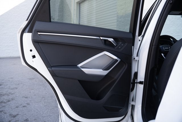 2024 Audi Q3 S line Premium